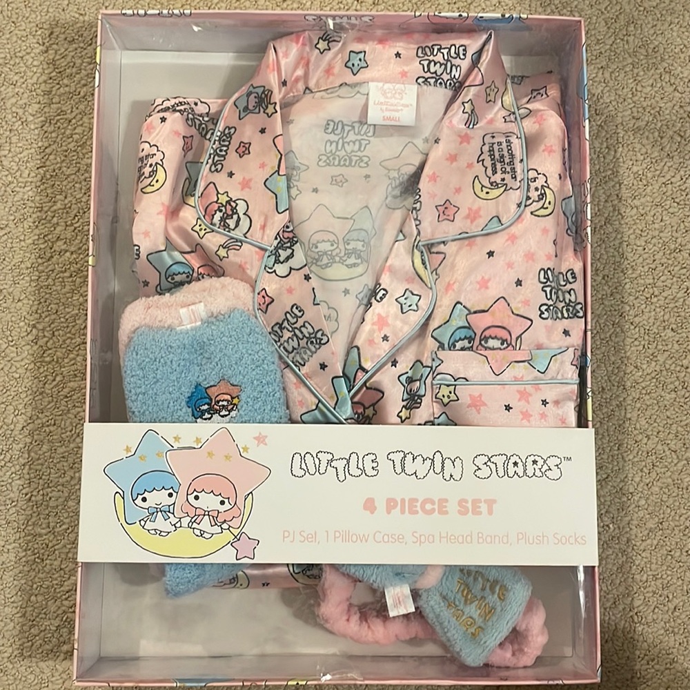 Sanrio Little Twin Stars 4 Piece Set